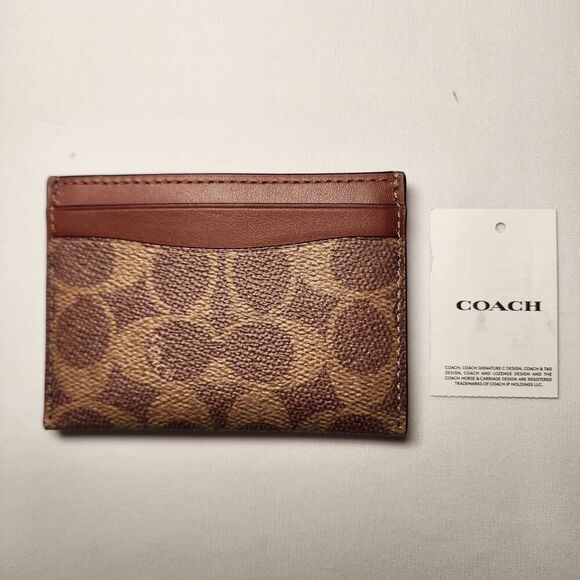 NWT COACH CY305 Holiday Essential Card Case In Signature Canvas With Train - Picture 2 of 2